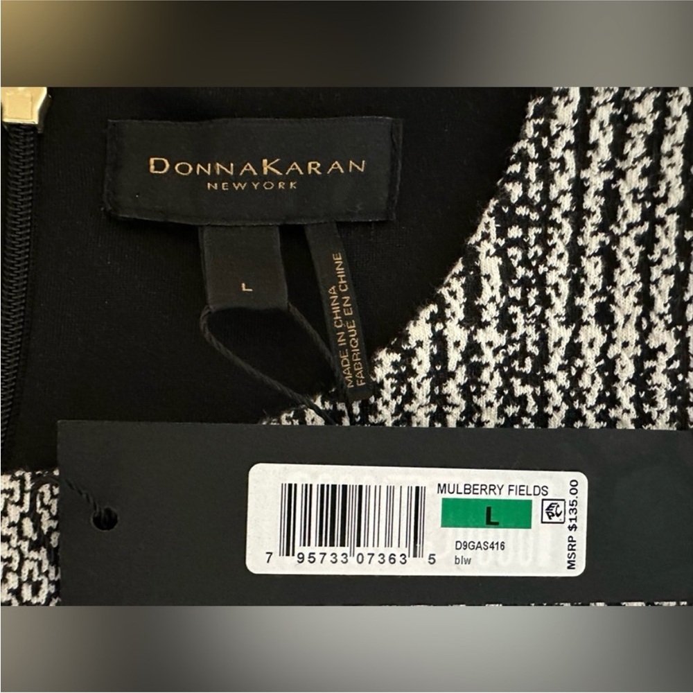 Donna Karan Peplum Blouse houndstooth w/gold zipper - Picture 5 of 5